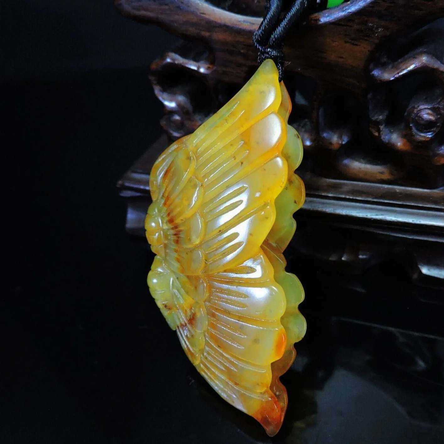 100% Natural Hand-carved Jade Pendant Jadeite Necklace Butterfly - Image 3