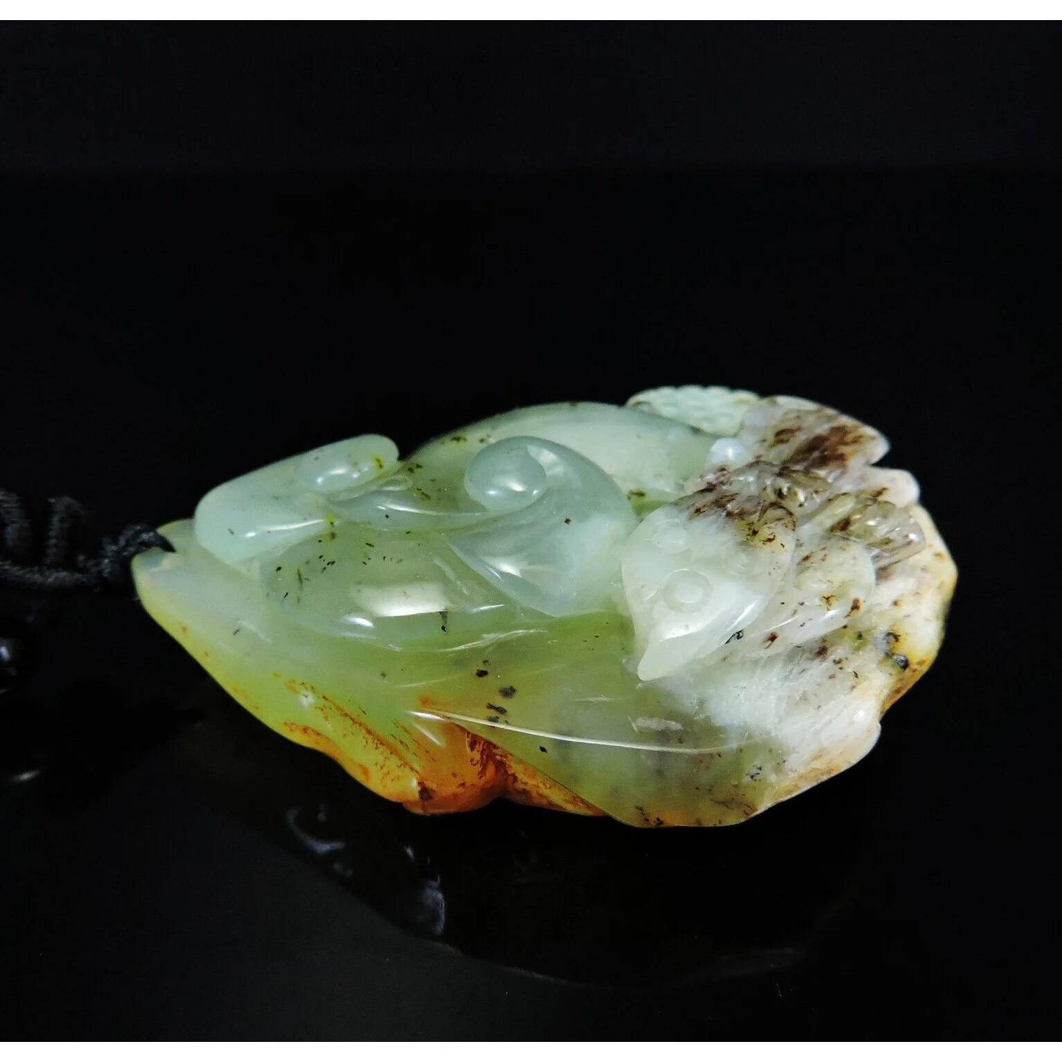 100% Natural Hand-Carved Jade Pendant Jadeite Necklace Butterfly & Ruyi - Image 5