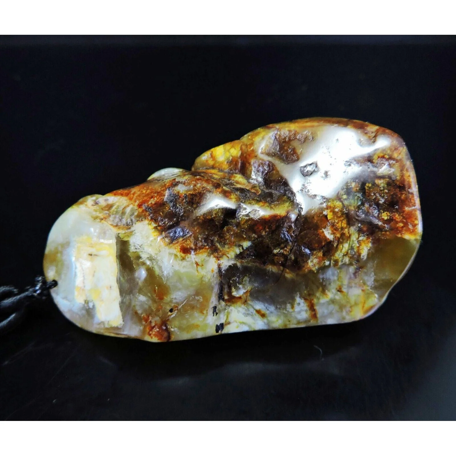 100% Natural Hand-Carved Jade Pendant Jadeite Necklace Coral & Seashell & Ruyi - Image 7