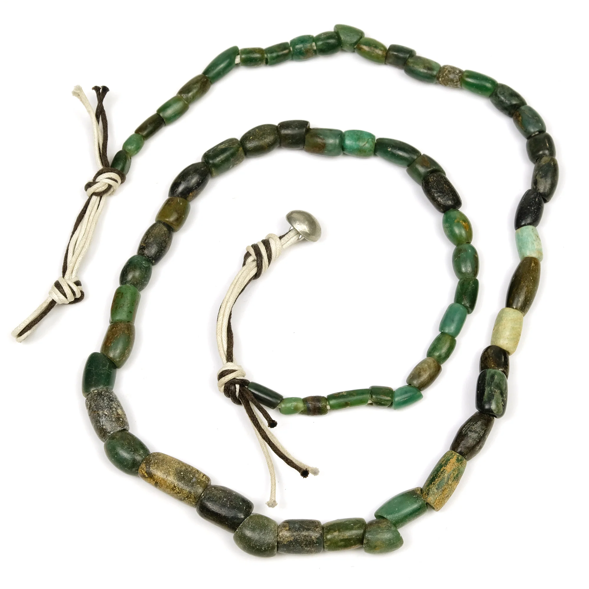 12th-16th Century Forest Green Serpentine Necklace 3 - Image 2