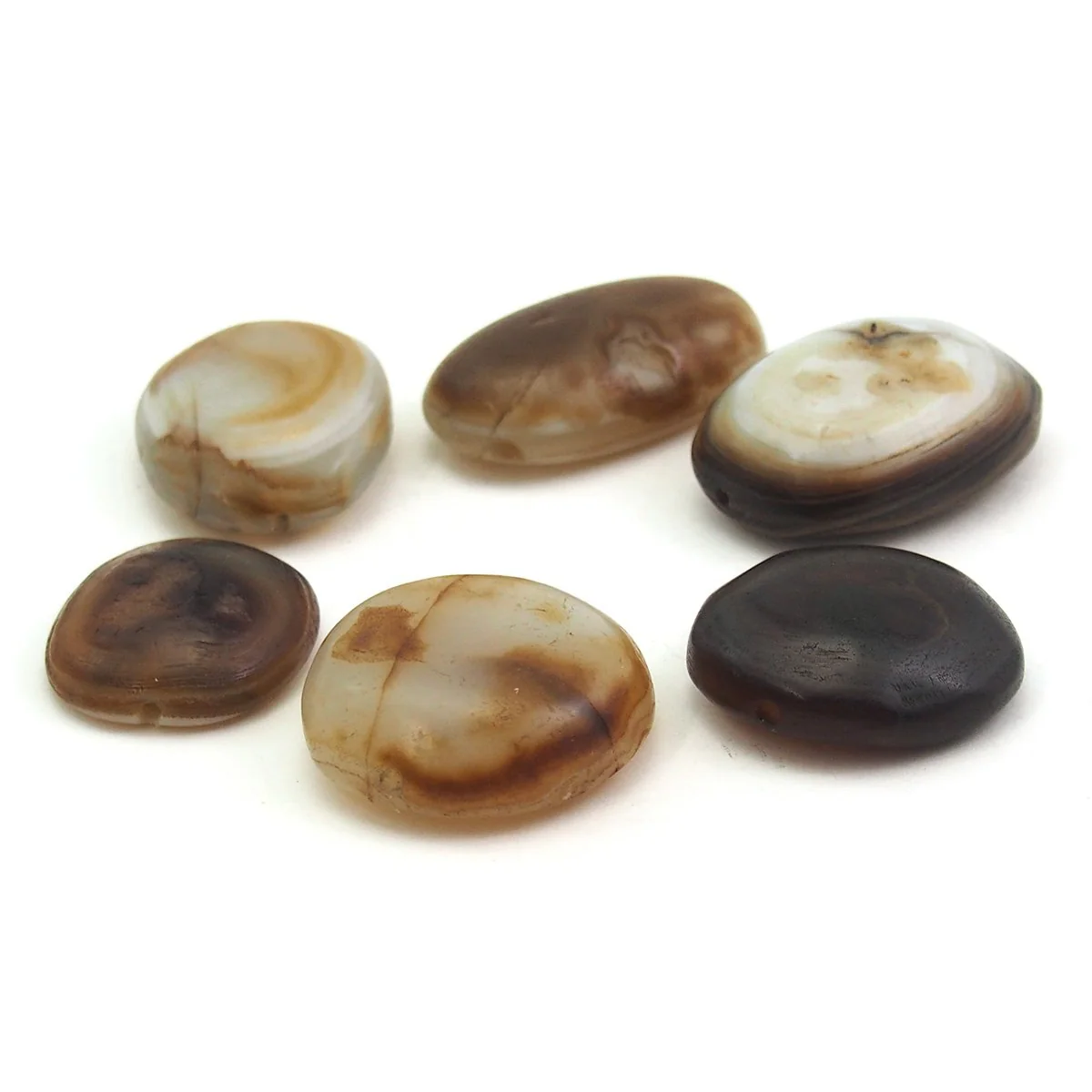 14th to 18th century Luk Mik Heirloom Suleiman Agate Dzi Beads, C - Image 3