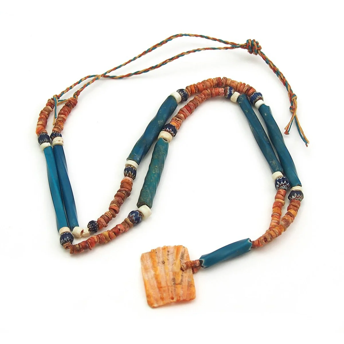 16-17th C. Nueva Cadiz with Spiny Oyster Beads and 19th C. Chevrons Necklace - Image 4