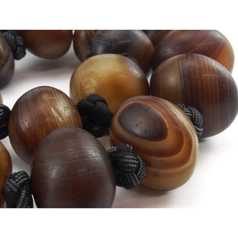 18-19th C. Tibetan Banded Agate Necklace - Image 4