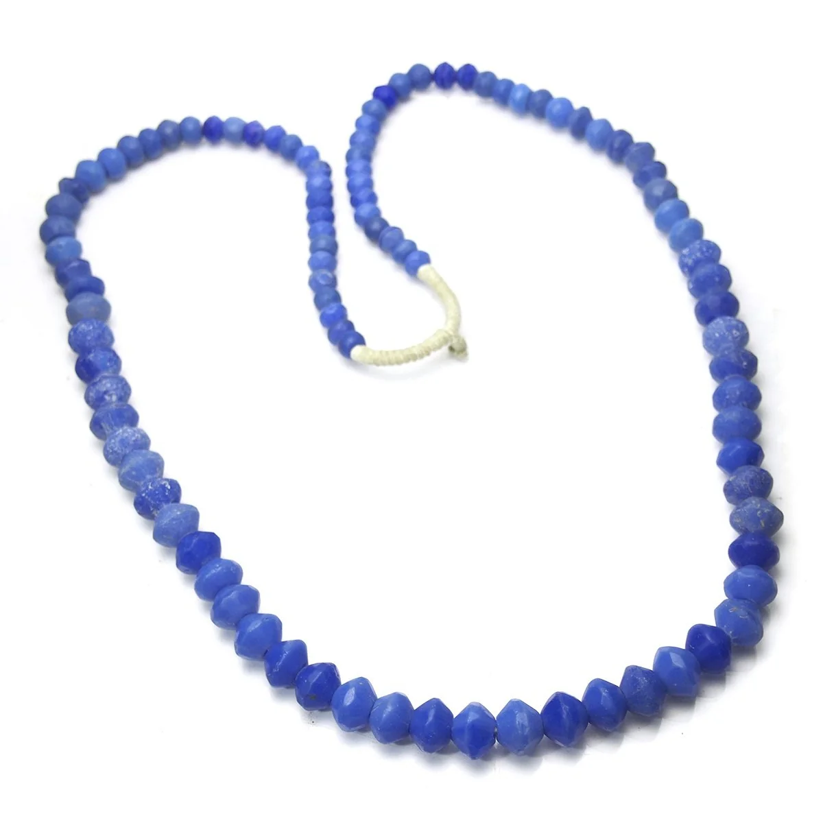 19th Century Bohemian "Vaseline" Diamond Shaped Glass Necklace, A - Image 3