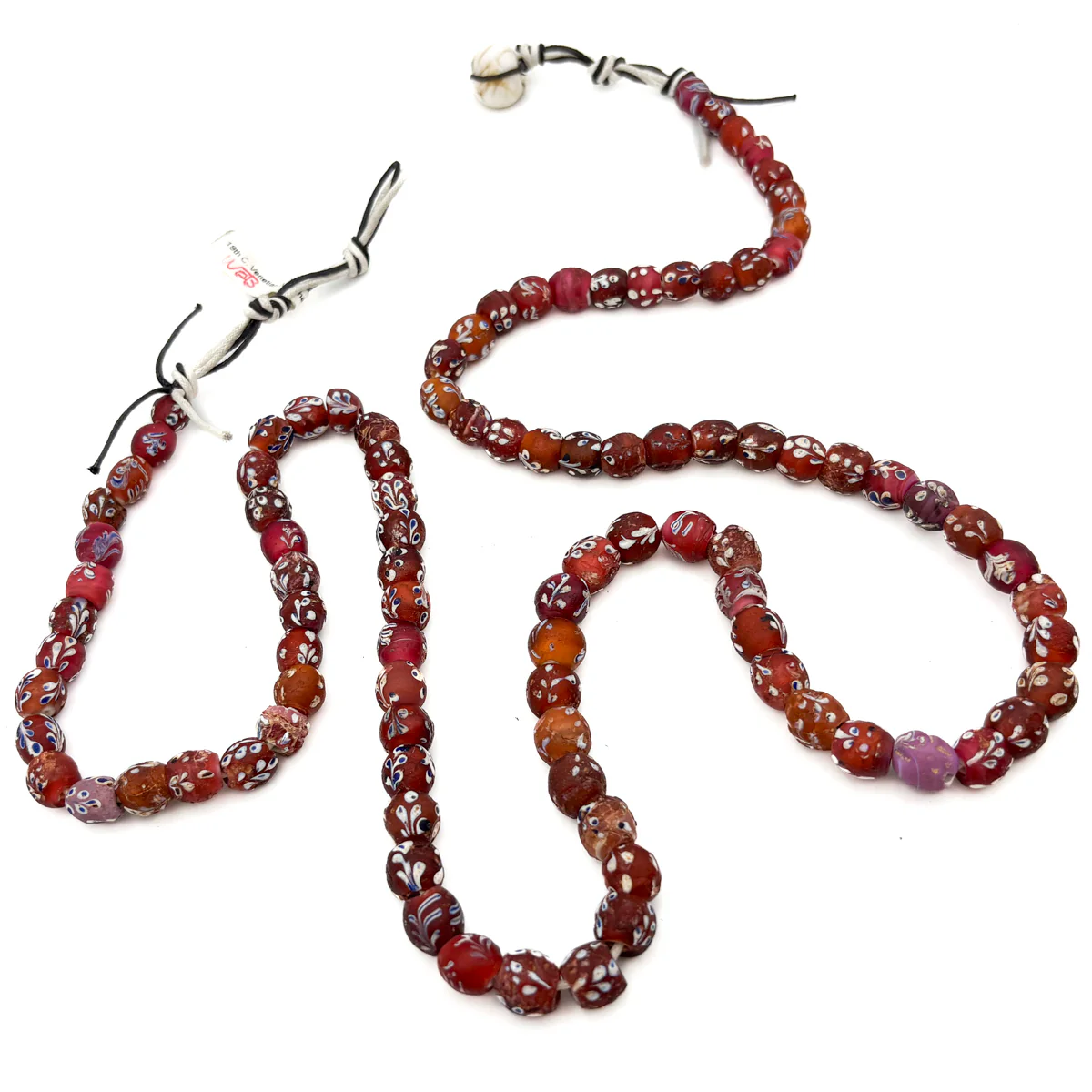 19th Century Venetian White Hearts with Inlaid Floral Vines Pattern Strand / Necklace - Image 4