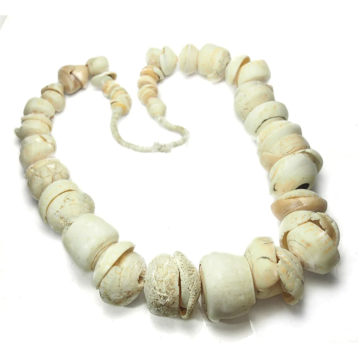 19th Century Mali Conus Shell Currency Heirloom Necklace - Image 3
