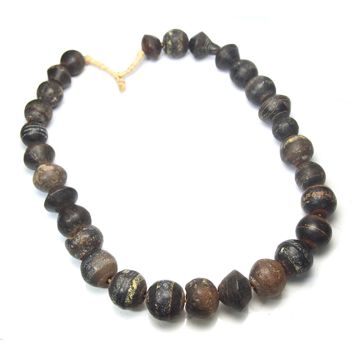 19th Century Tiv Terra Cotta Spindle Whorls Beads / Necklace - Image 5