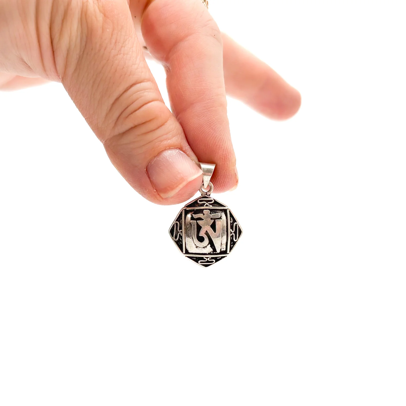 Brass 4 Side Diamond Gau Ohm Locket Pendant Amulet Miniature - Image 11