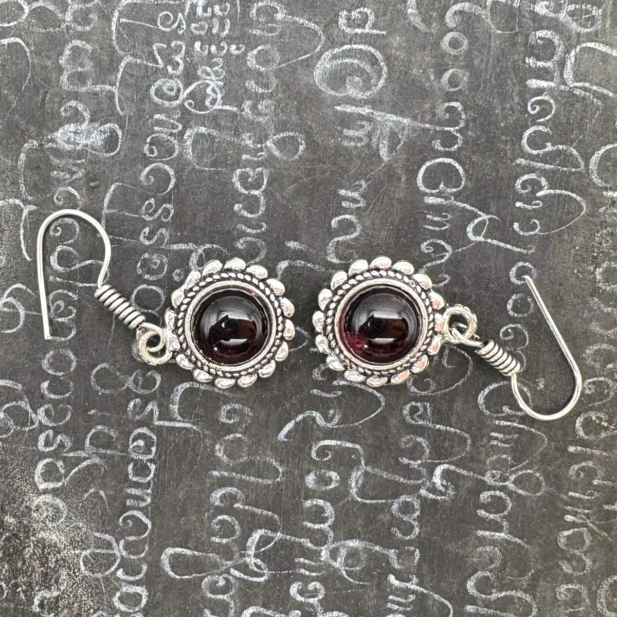 Amethyst Circle Rope White Brass Earrings - Image 3