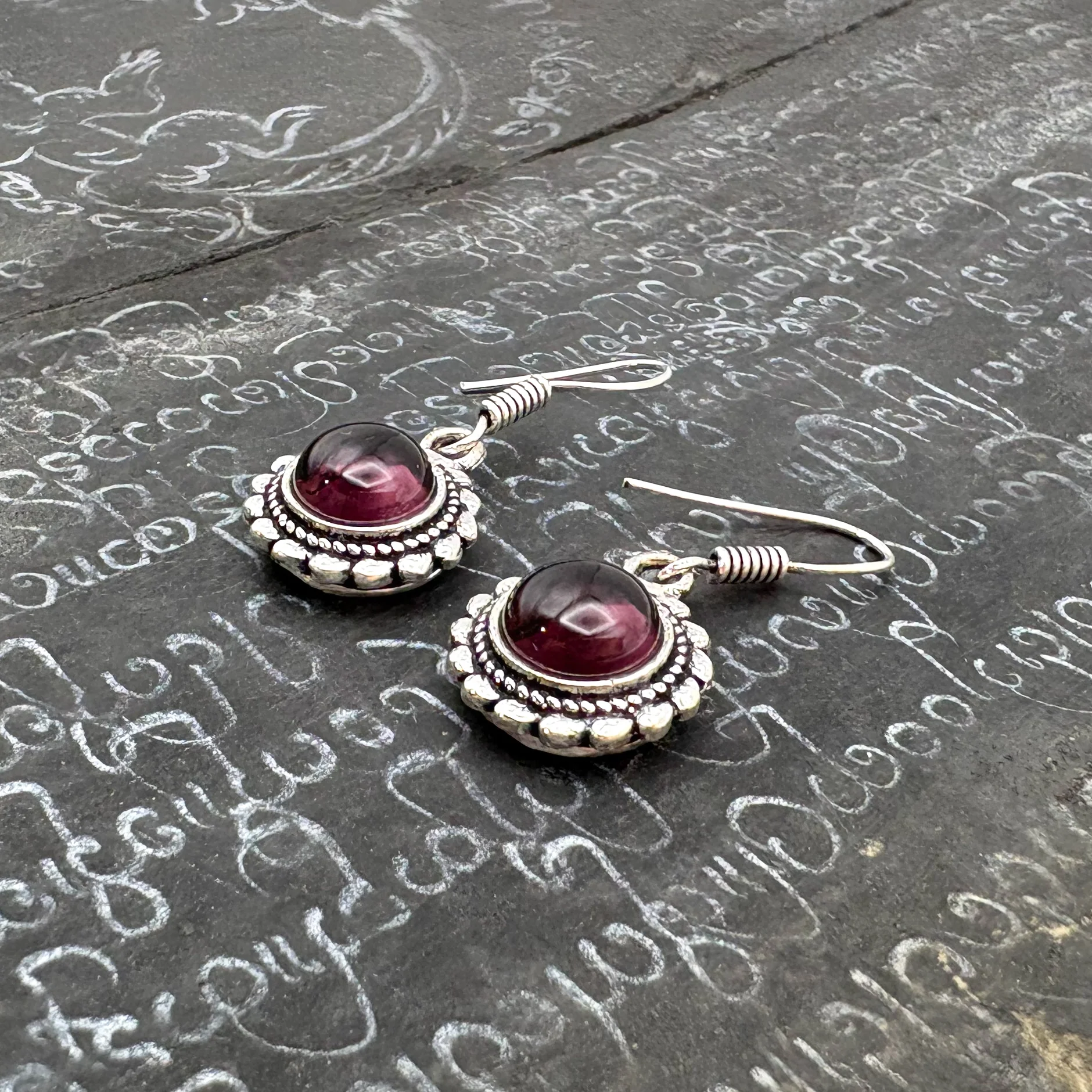 Amethyst Circle Rope White Brass Earrings - Image 9