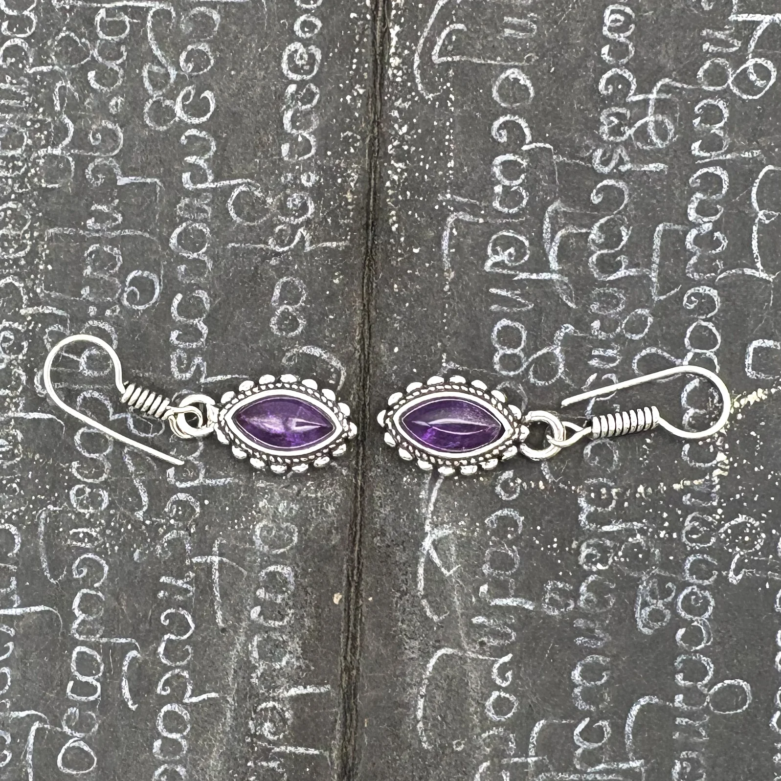 Amethyst Dotted Leaf White Brass Earrings - Image 3