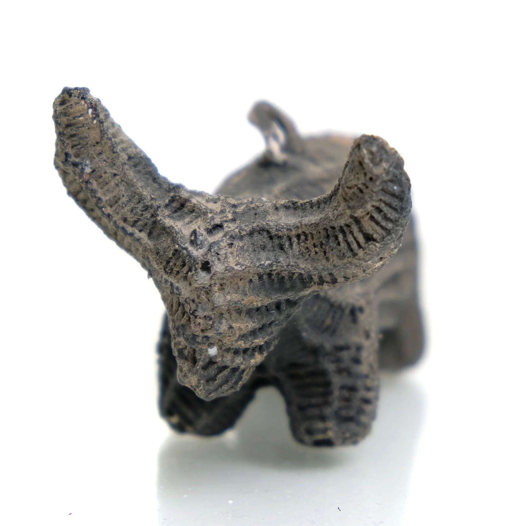 The Kwai Wua Thanu Magic Bull Large - Image 2