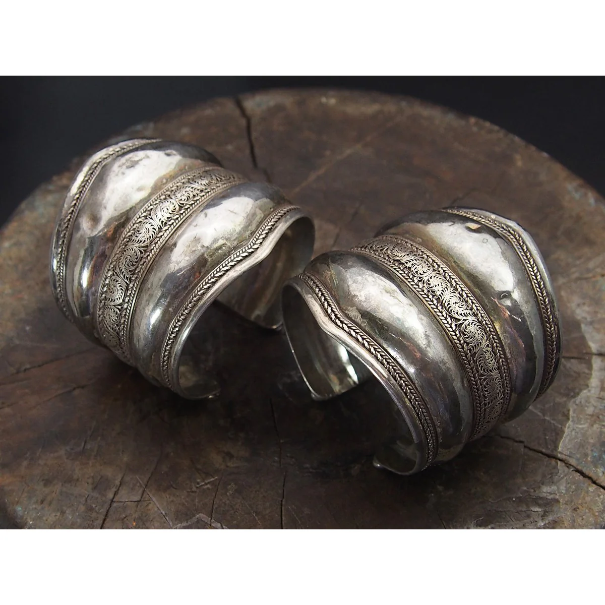Antique Silver Afghan Cuff Bracelet Pair - Image 3