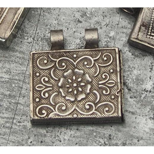 Antique Silver Small Tawidh - Image 8