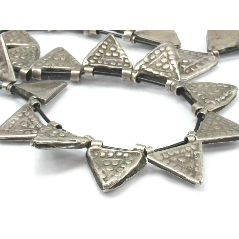 Antique Telsum Strand Necklace - Image 4