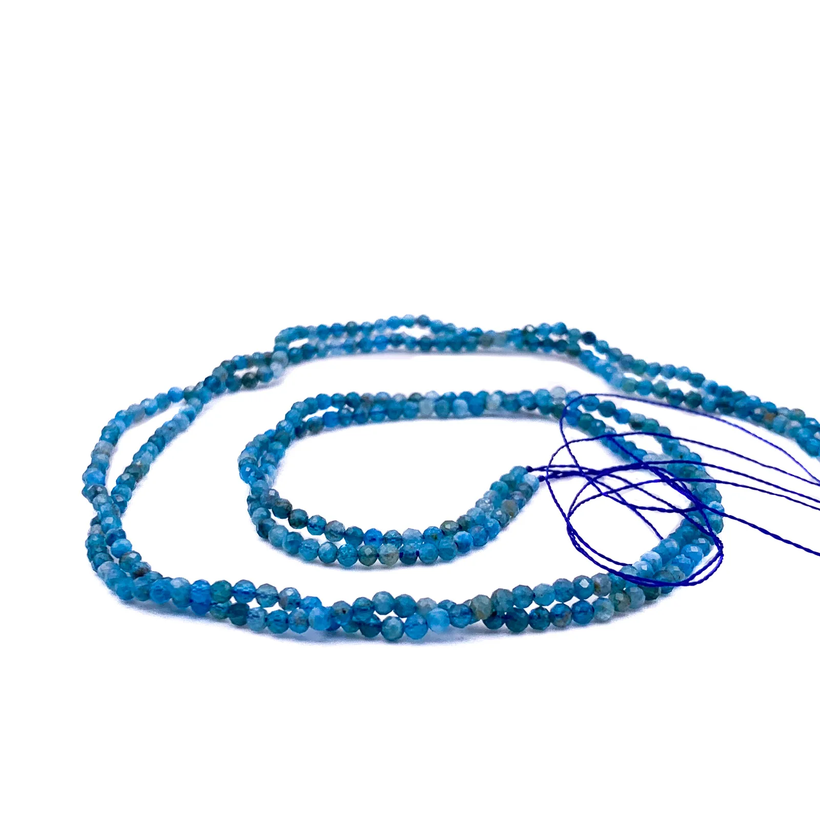 Apatite 2.5mm Faceted Round Beads - Image 3