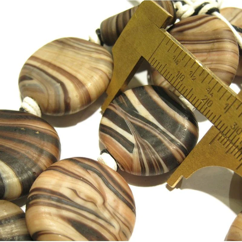 Naga Art Glass "Banded Agate Tabulars" Bead Necklace/Strand or Loose - Image 9