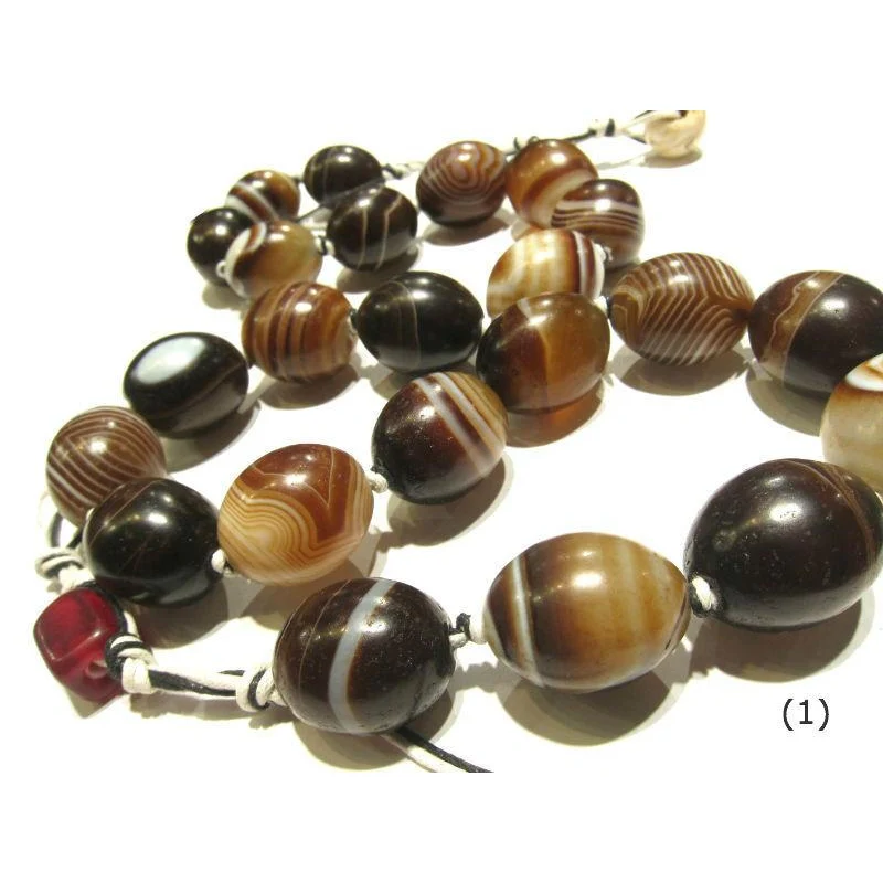 Banded Agate Heirloom Bead Necklace 1 - Image 4