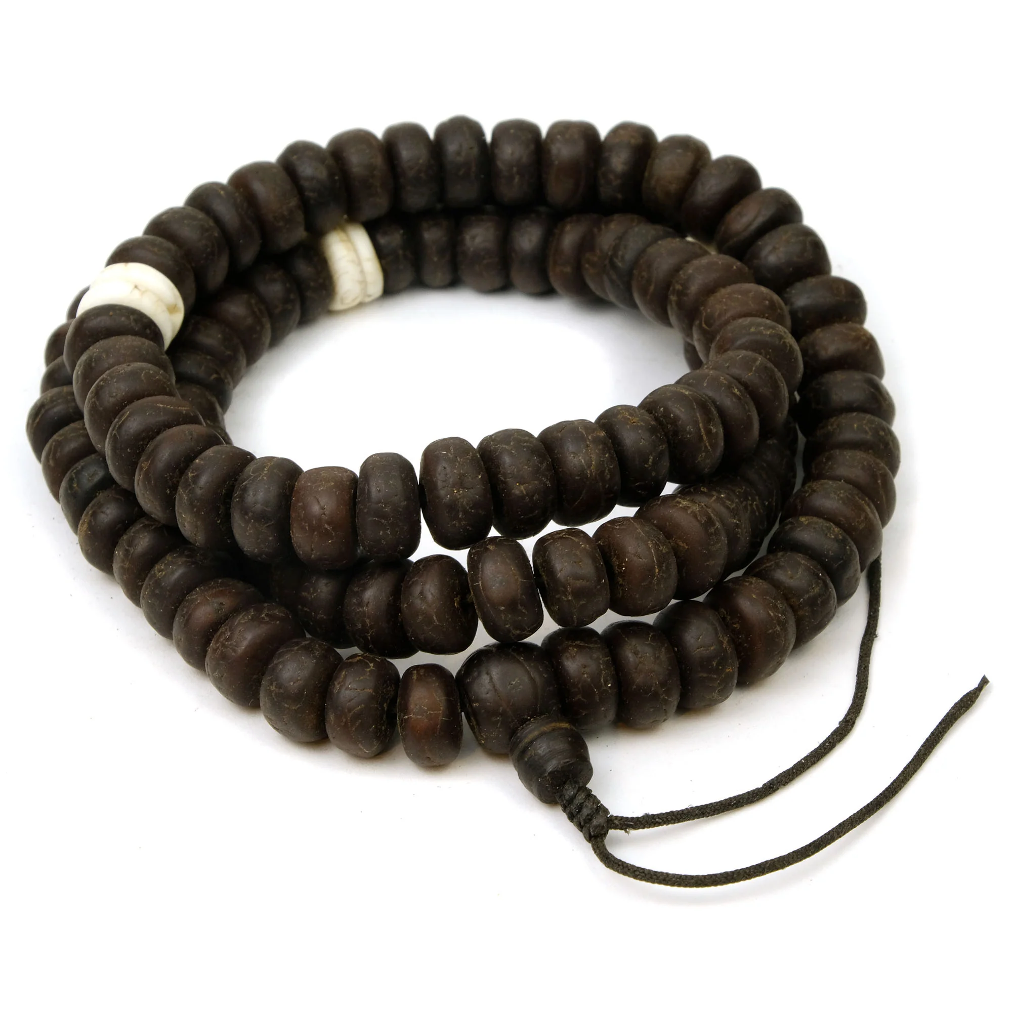Bodhi Seed XL Mala with Sacred Shank Shell Spacers - Image 3