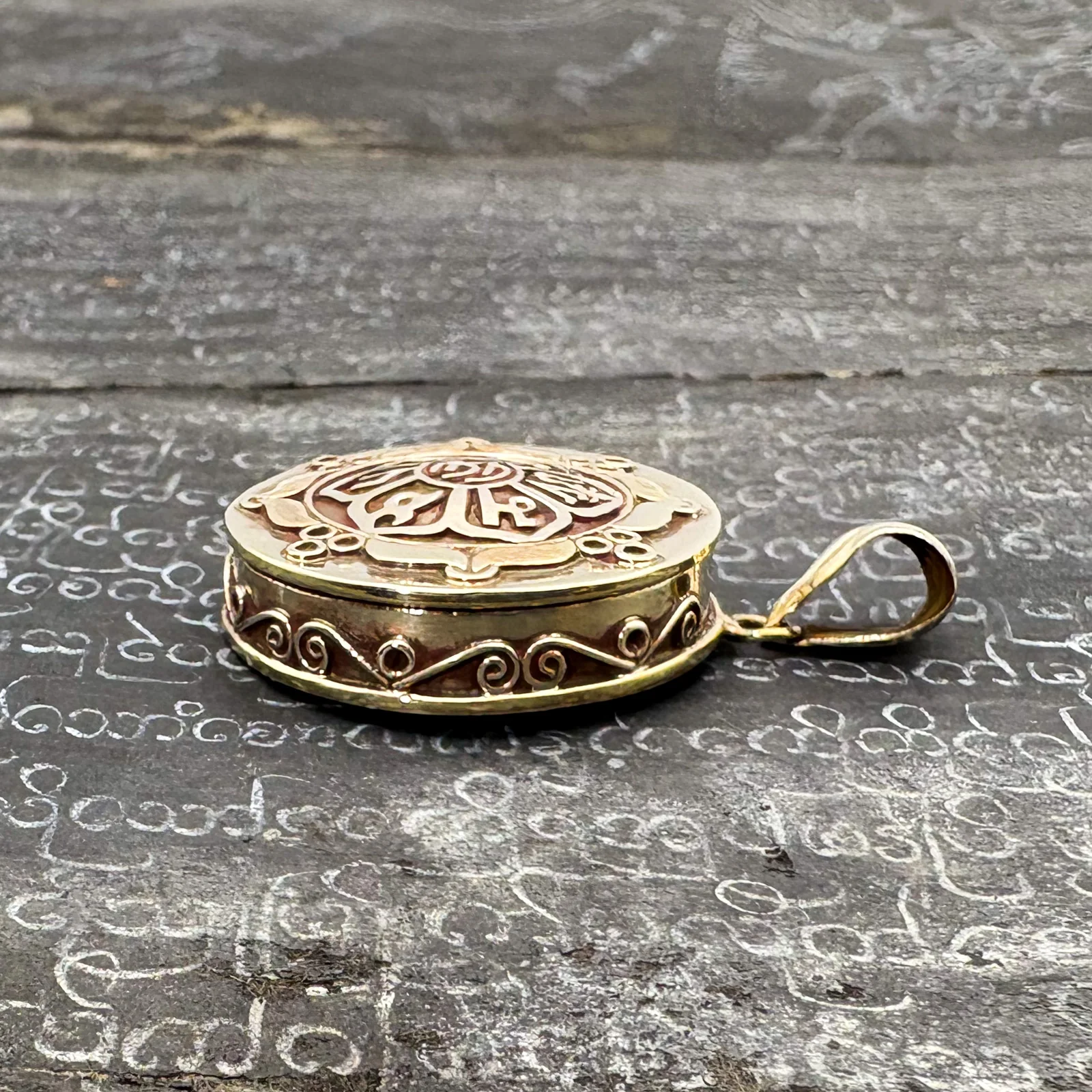 Brass Flower Ohm Gau Locket Pendant Amulet - Image 5