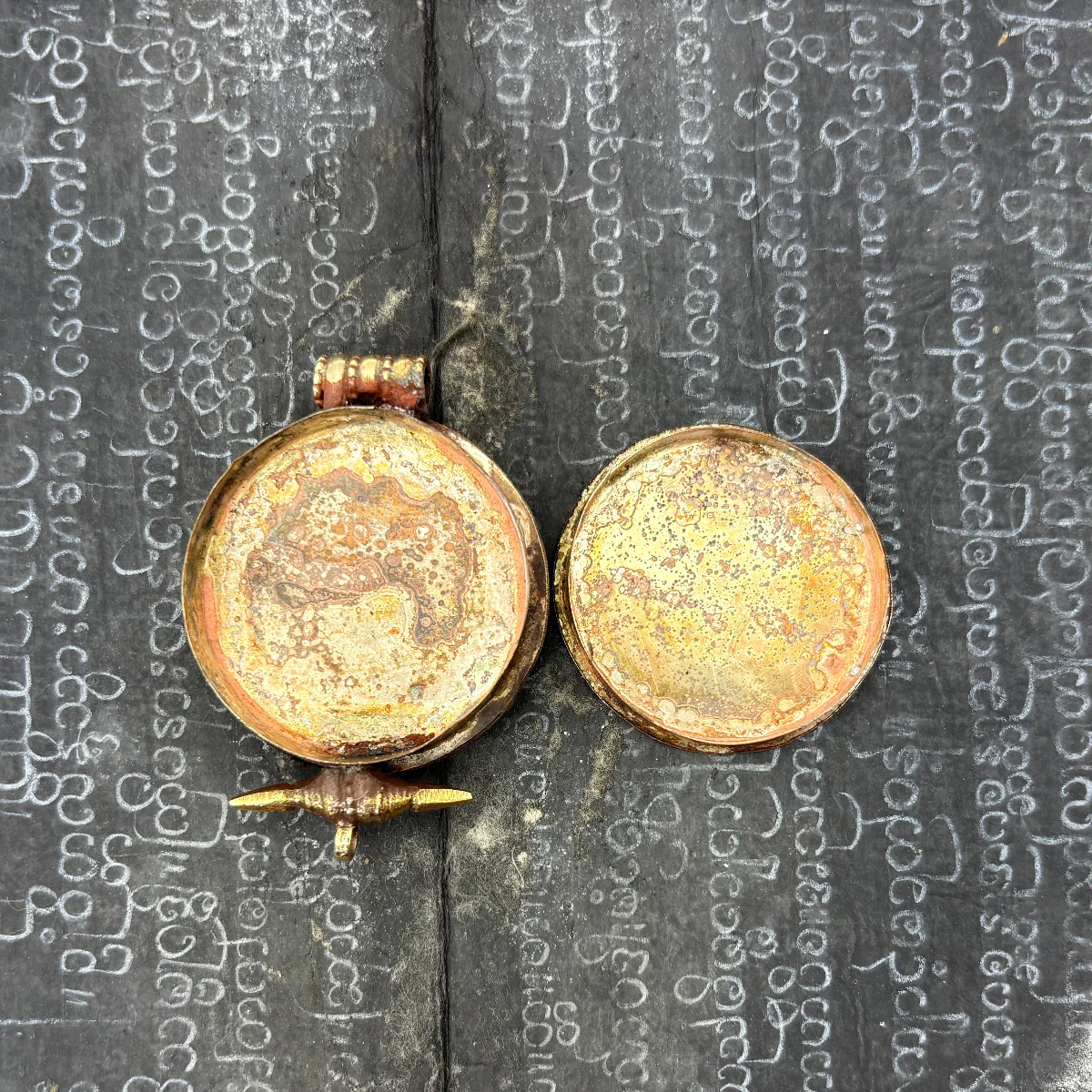 Brass Ganesha Gau with Inlay Locket Pendant Amulet - Image 9