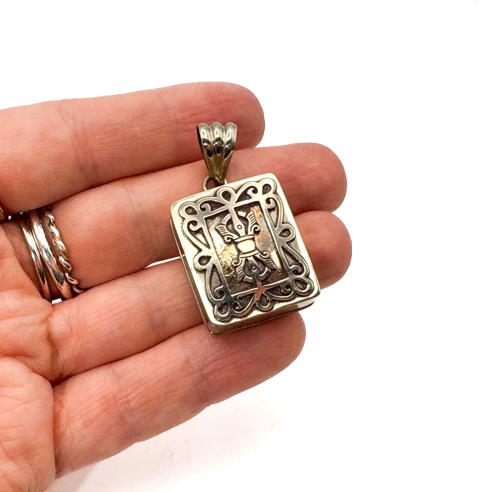 Brass Square Dorje Gau Locket Pendant Amulet - Image 8