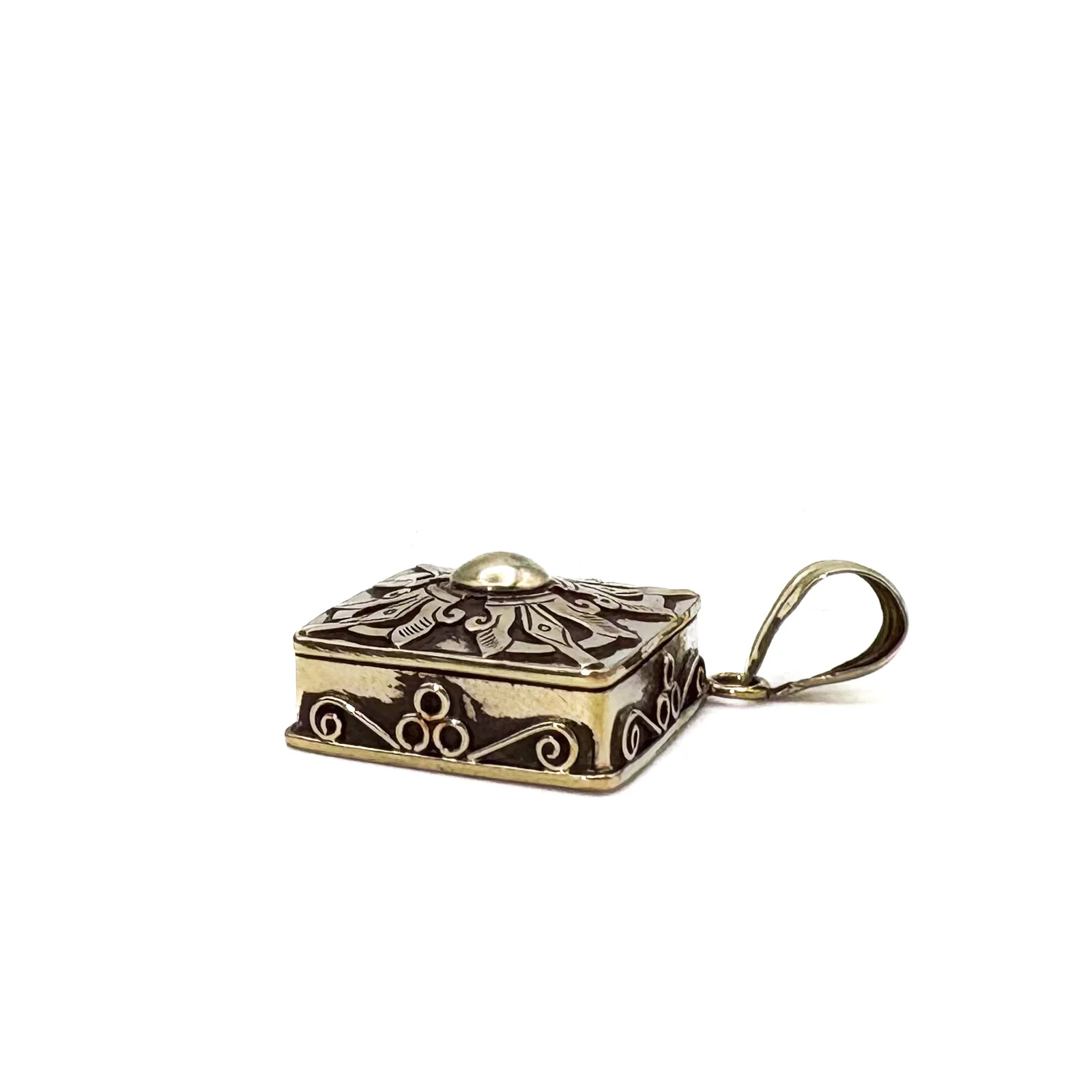Brass Square Gau Locket Pendant Amulet - Image 3