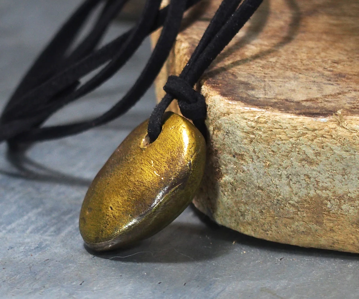 Brass Yoni Pendant - Image 2