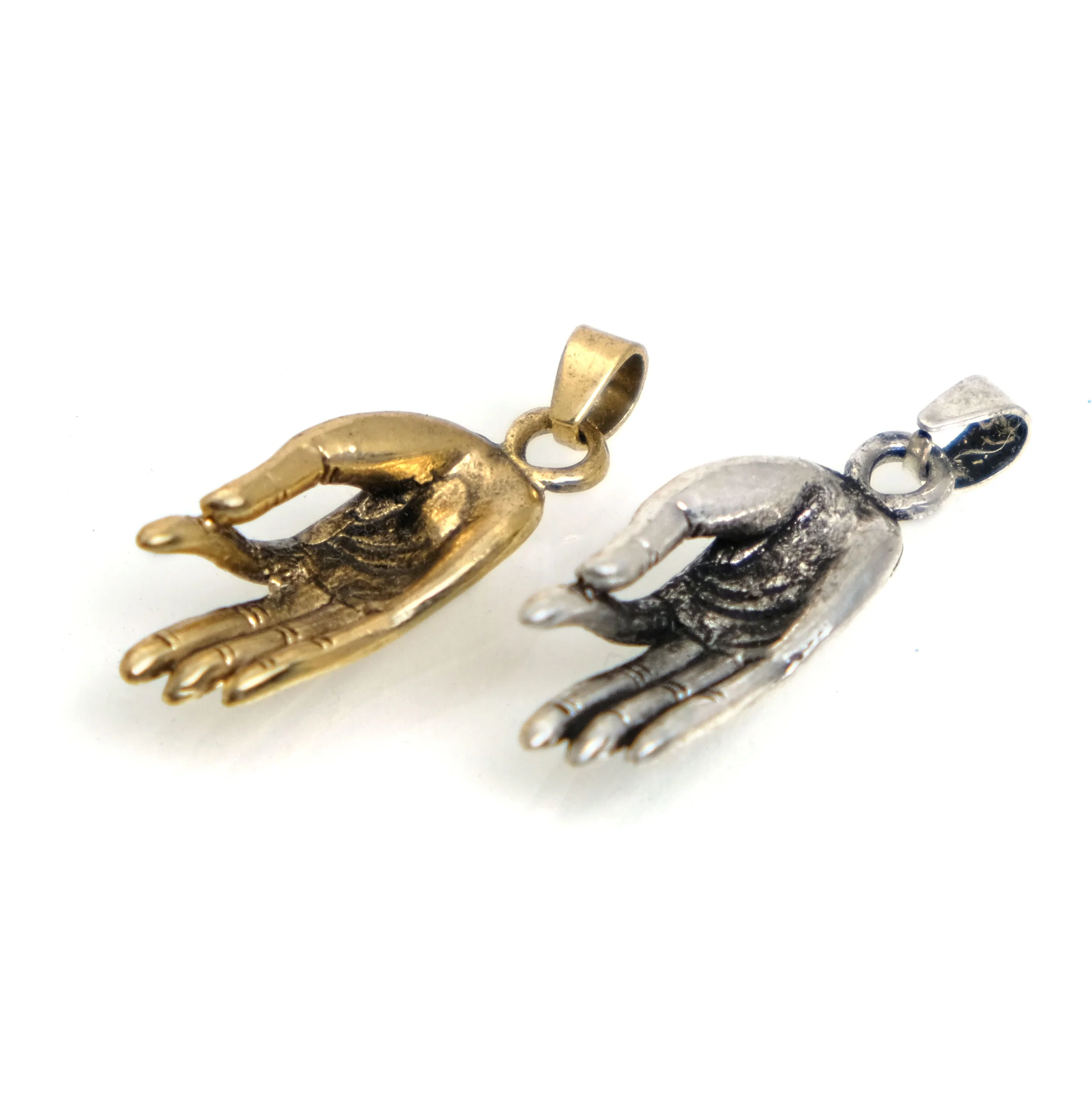 Buddha Hand Teaching Vitarka Mudra Amulet Pendant - Image 2