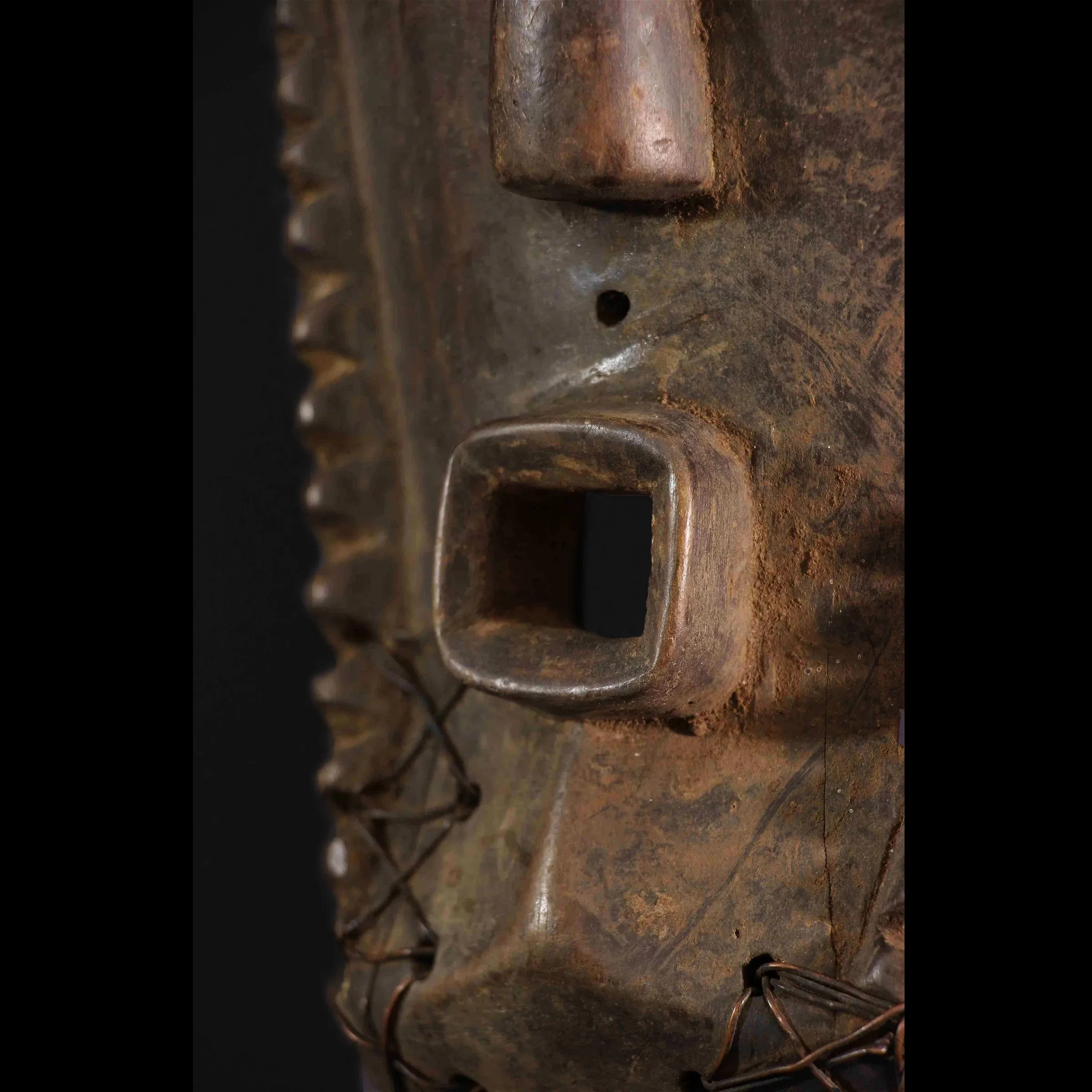 Buyu / Basikasingo Mask, Congo #32A - Image 9