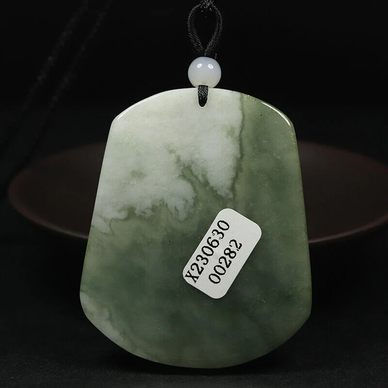 Certified 100% Natural Grade A Green Jade Jadeite Pendant Carved Kwan-Yin Necklace - Image 5