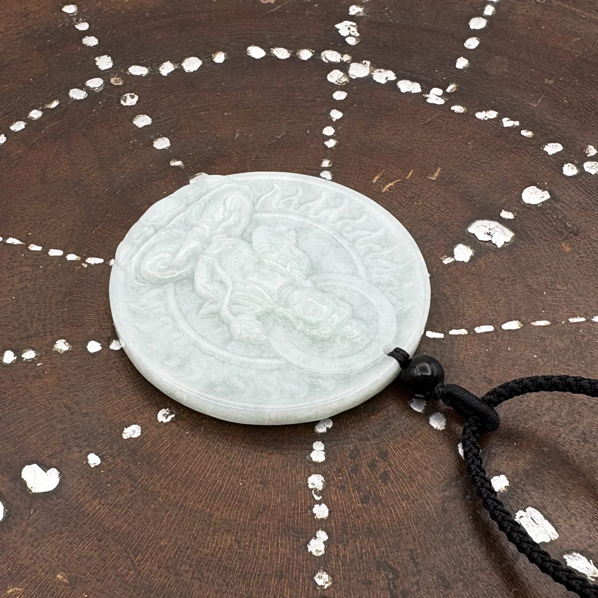Certified 100% Natural Grade A Green Jade Jadeite Pendant Carved Kwan-Yin Necklace - Image 5