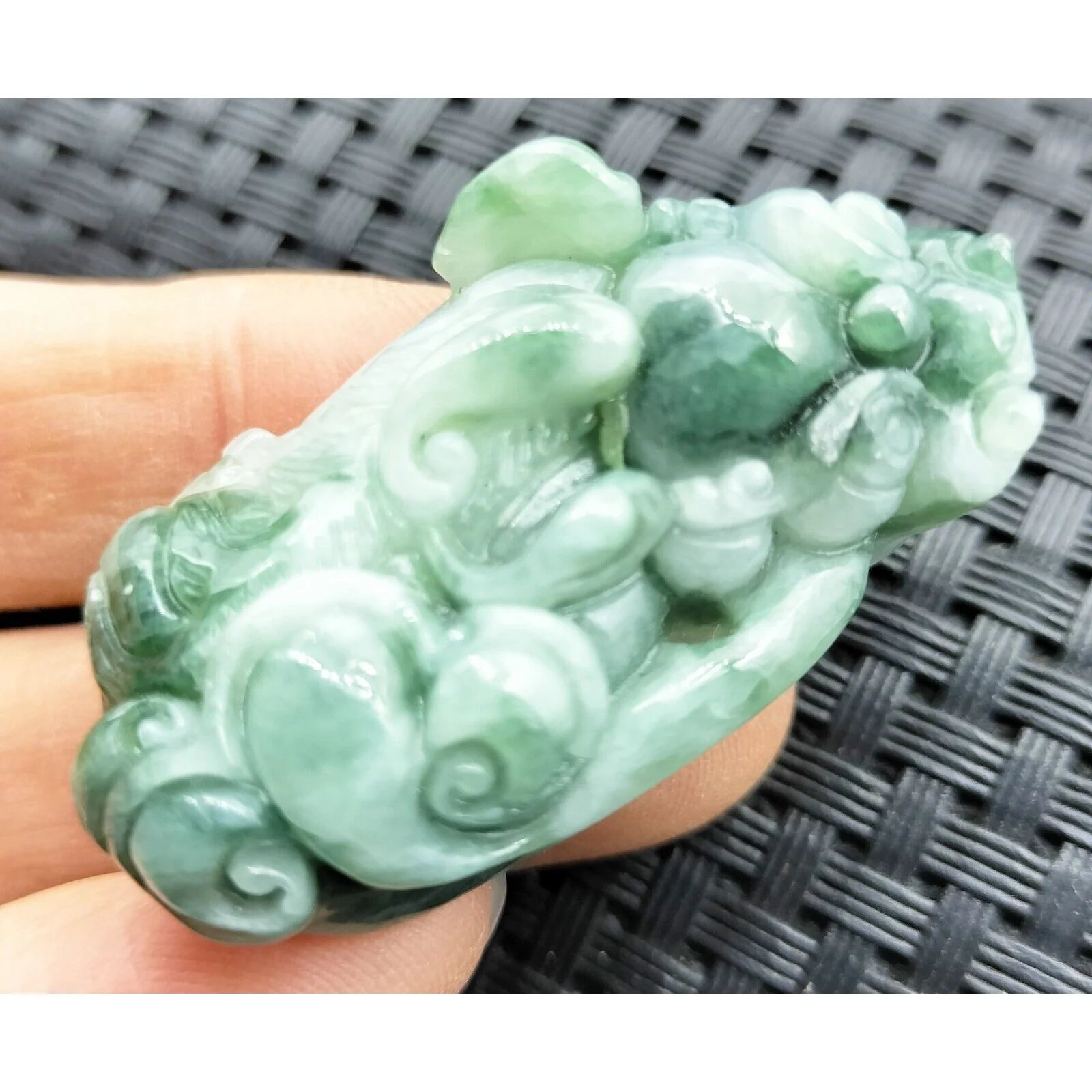 Certified Green Natural Type A Jadeite Carved Dragon Pi Xiu Ruyi Coin Pendant - Image 4