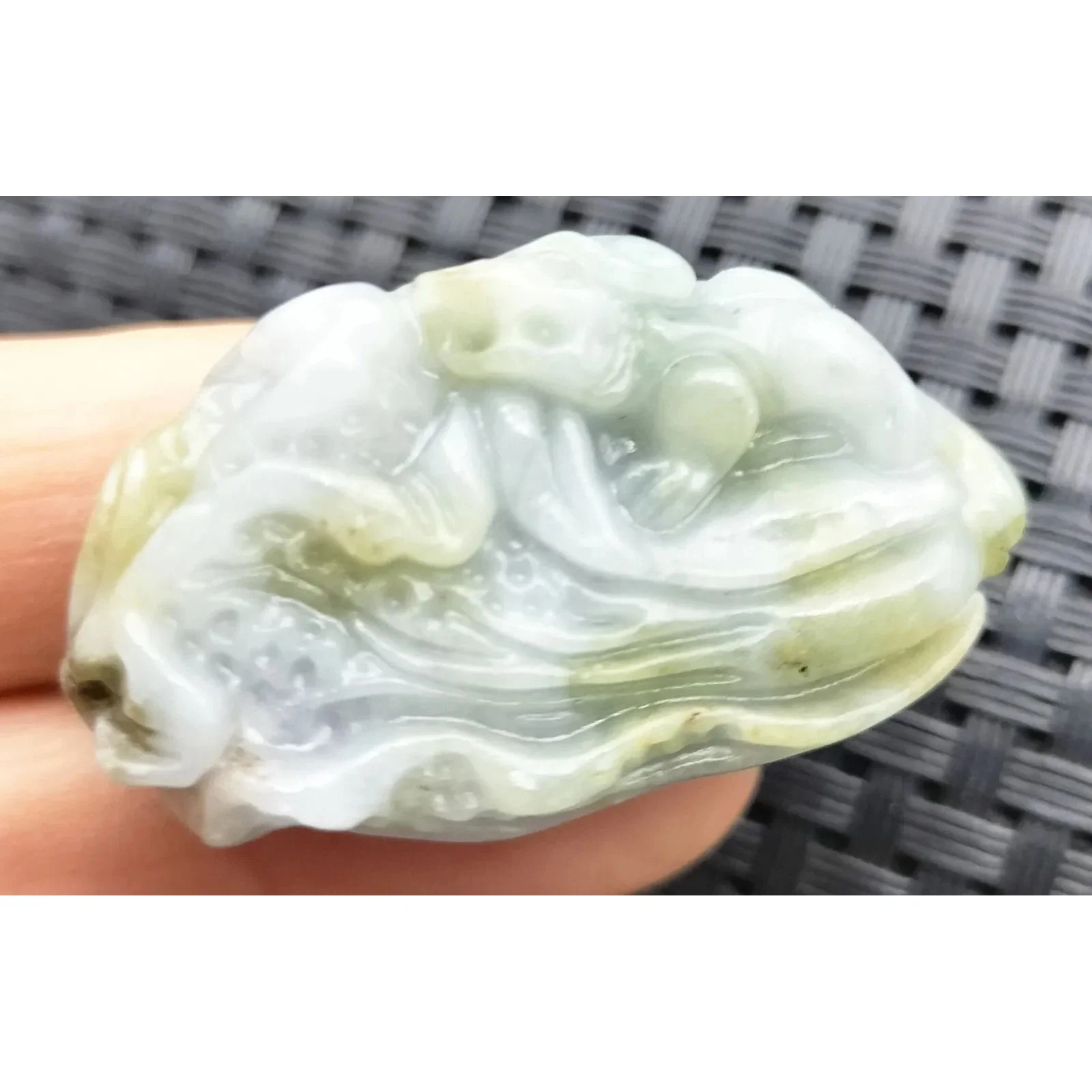 Certified Lavender Natural Jadeite Cabbage Dragon Pi Xiu Pendant Grade A - Image 2