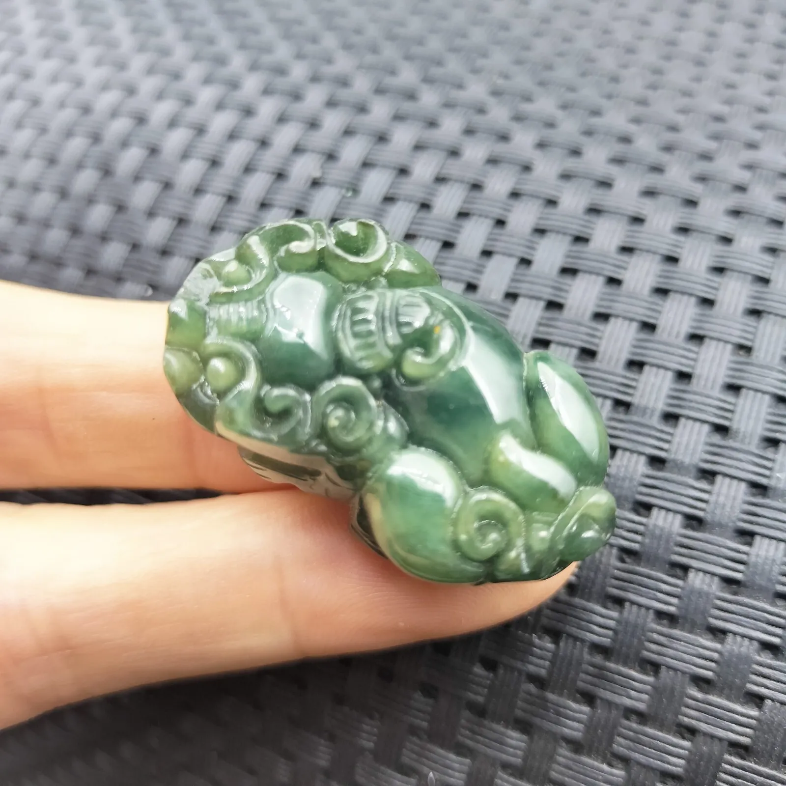 Certified Oily Green Natural Type A Jadeite Carved Dragon Pi Xiu Coin Pendant - Image 6
