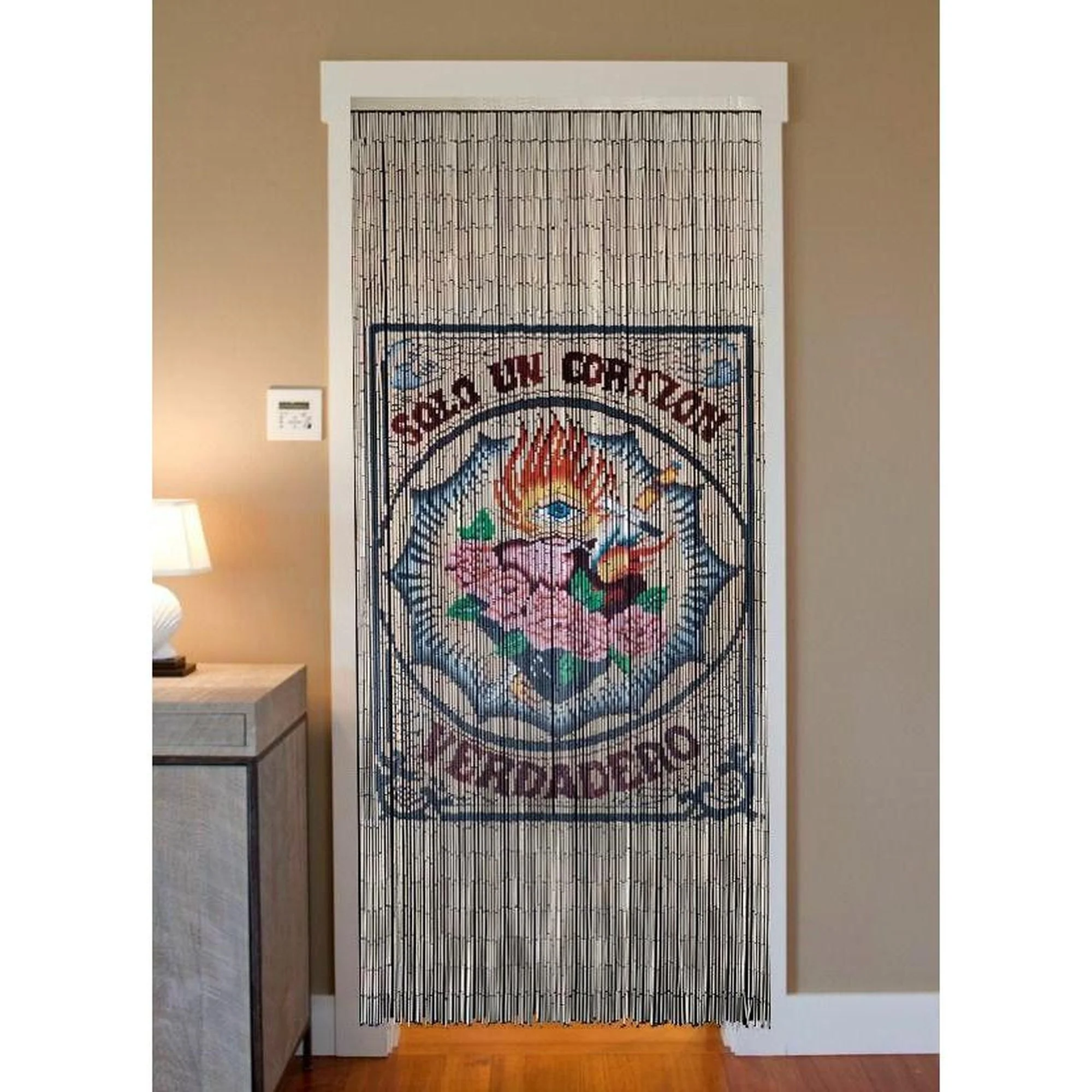 Bamboo Beaded Curtain Hand Painted - Solo Un Corazon Verdadero Sacred Heart / Sagrado Corazón - Image 2