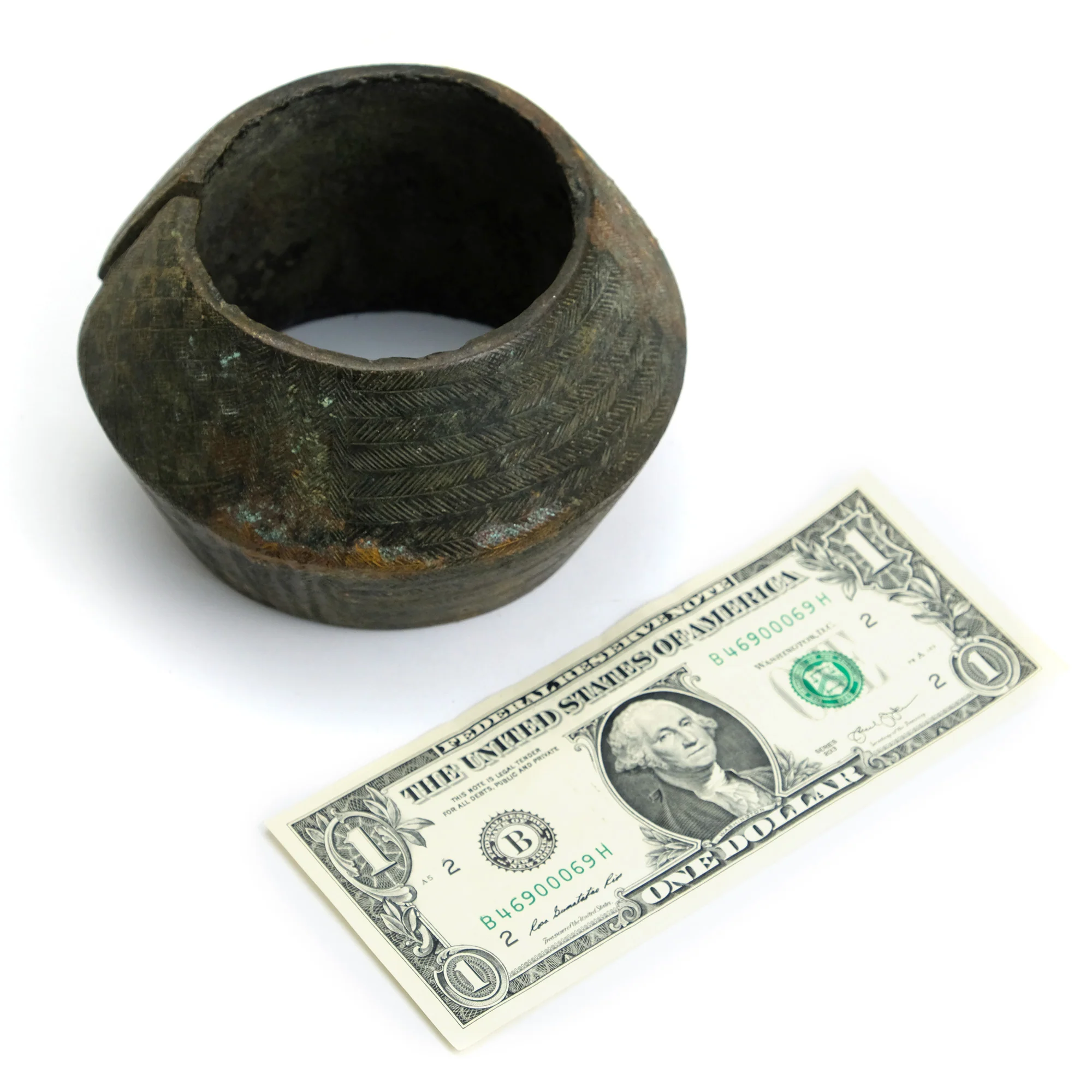 Ankle Cuff Bracelet Dowry/ Prestige Currency from Zaire Large and Impressive - Image 4