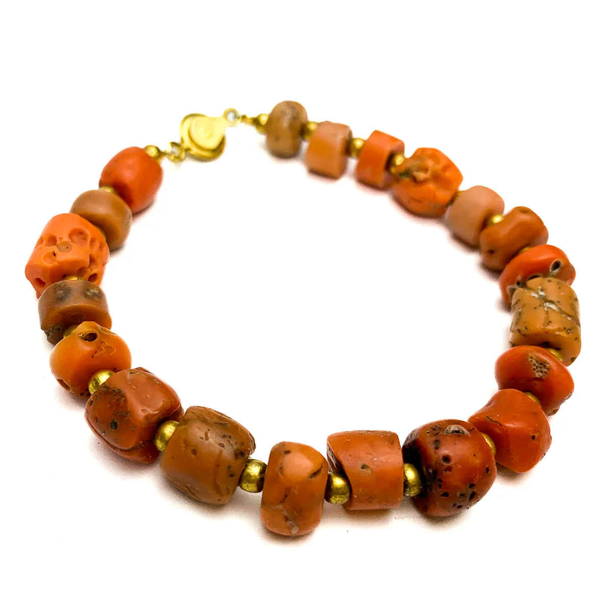Coral Bracelet, 8 -9mm - Image 3