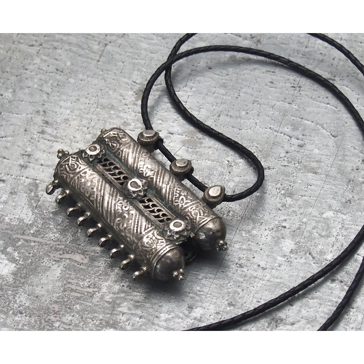 Double Tawidh Silver Pendant - Image 4