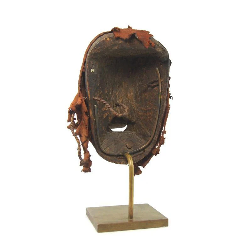 Early 20th Century Makua Female Initiation Mask with a Labret - Image 3