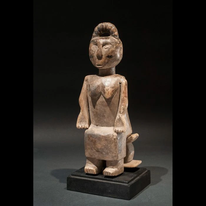 Fanti Queen Voodoo Altar Statuette, Ghana - Image 3
