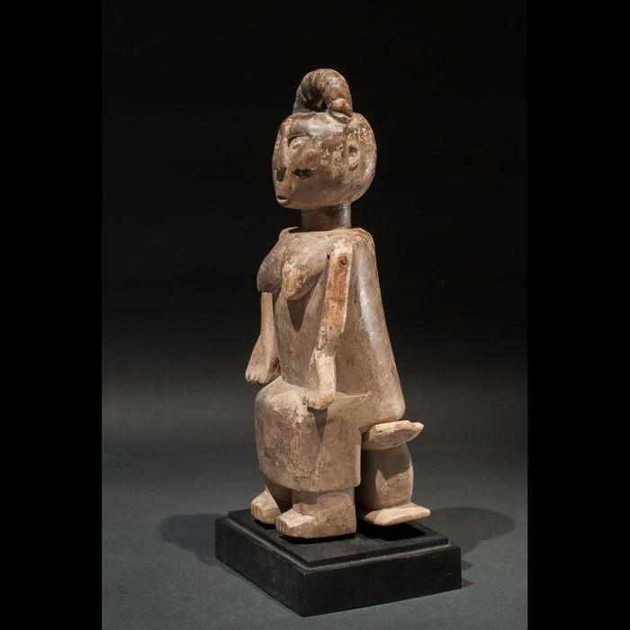 Fanti Queen Voodoo Altar Statuette, Ghana - Image 4