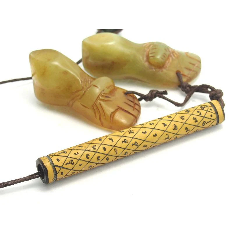 Feet Of Dīpankara Buddha With Bamboo Talismanic Takrut Bead - Image 2