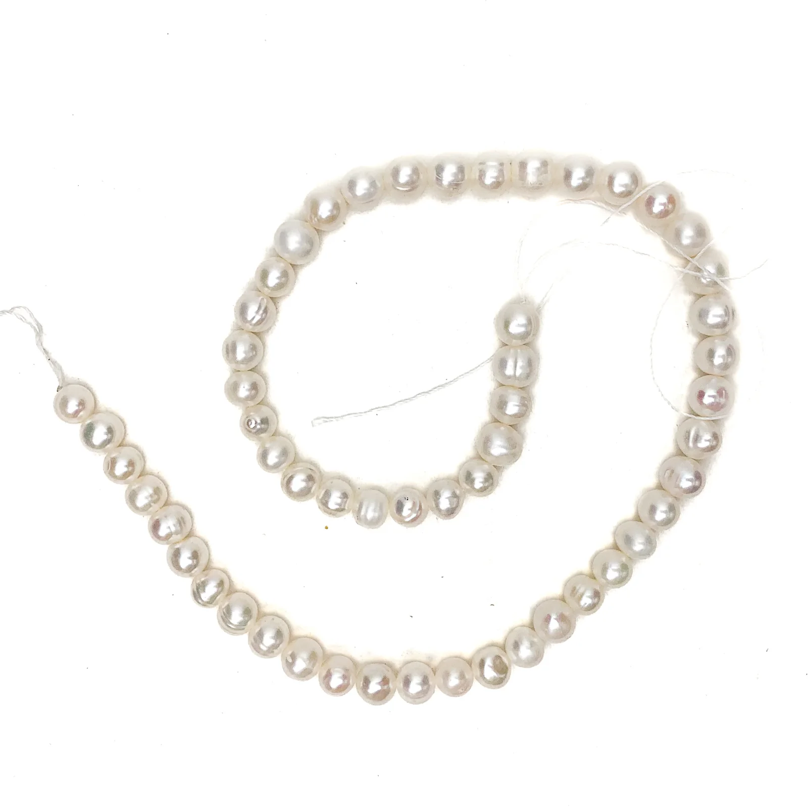 Fine White Round Freshwater Pearl Bead Strand - Image 2