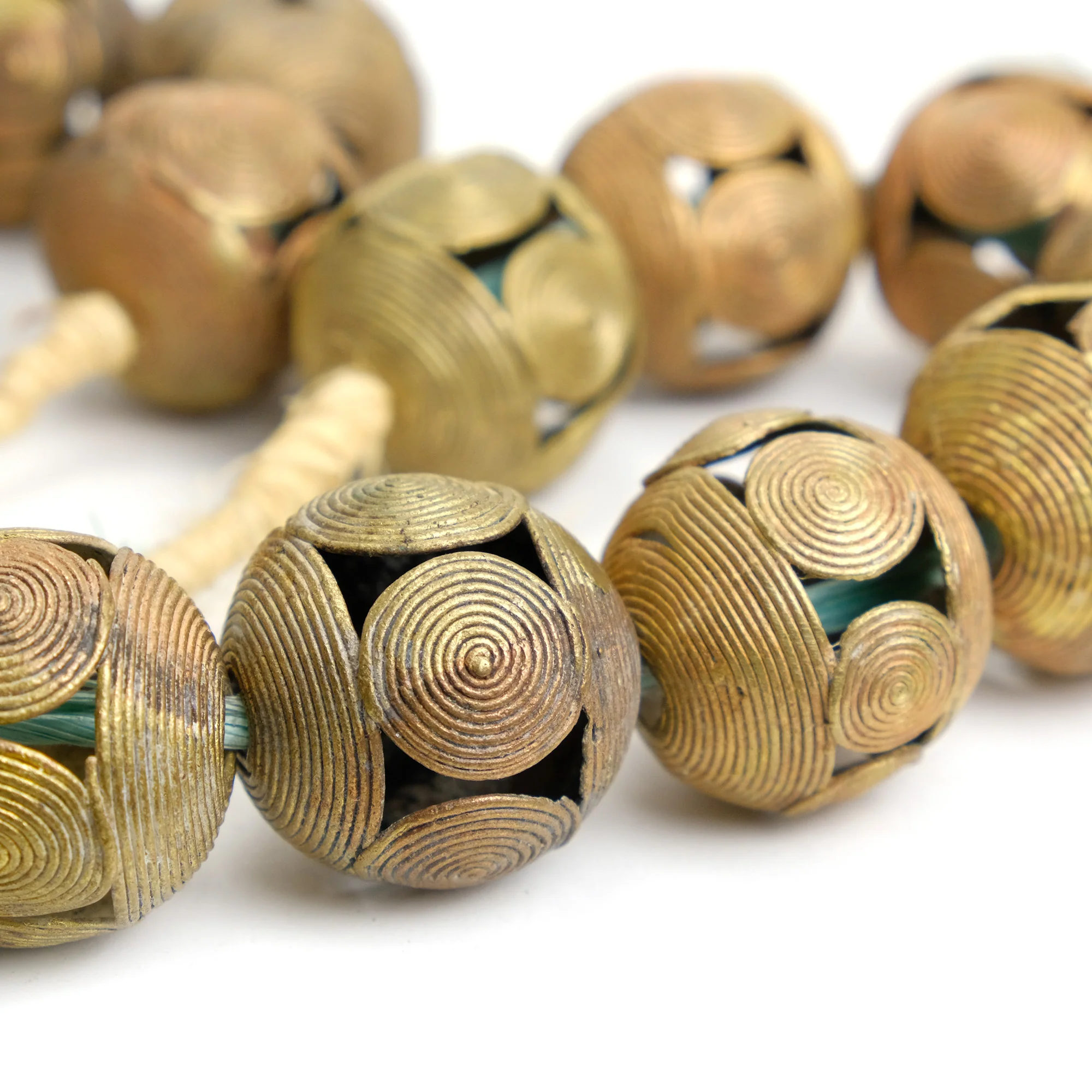 Fra Fra XL Globe Beads / Necklace - Image 3