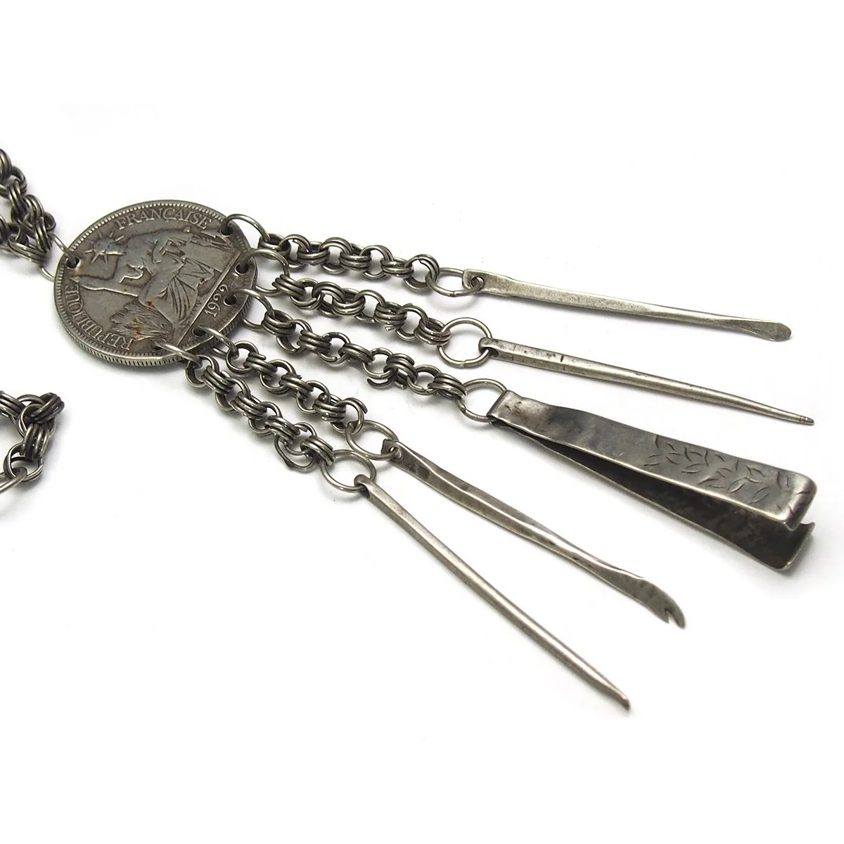 French 1922 Coin Chatelaine - Image 2