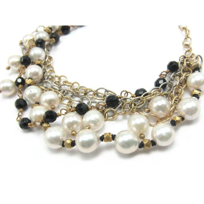 Fresh Water Pearl and Onyx Bracelet with Gold Plate Trigger Clasp - Image 2