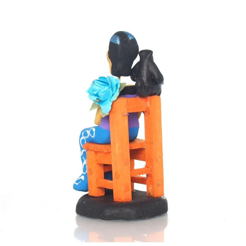Frida Ceramic Figure 2 - Image 4