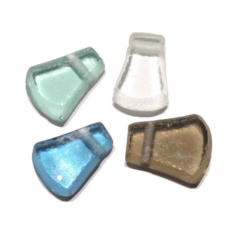 Glass "Toki" Axe Necklace - Image 2