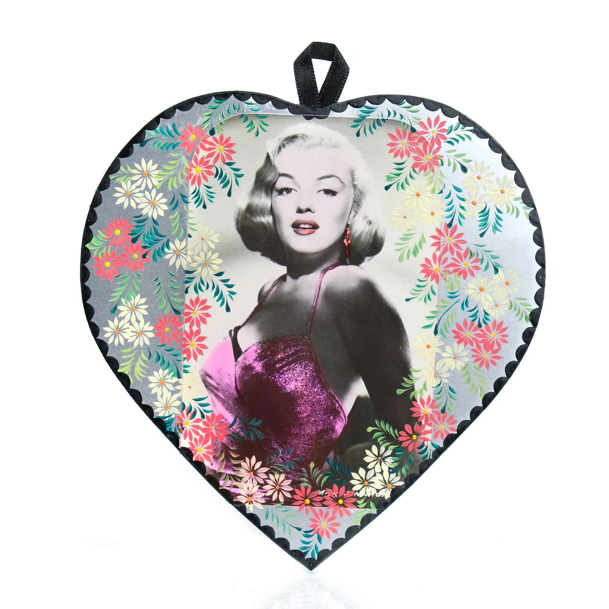 Hand-Painted Elvis/Marilyn Heart Ornament - Image 4